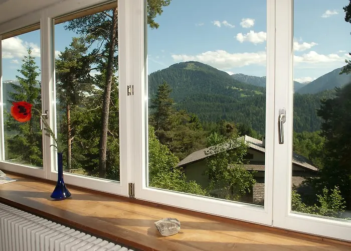 Otel Casa Selva Trin