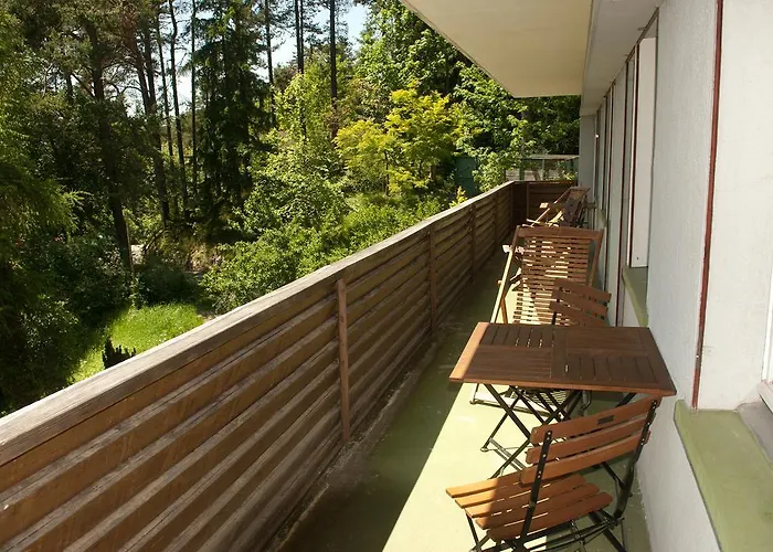 Otel Casa Selva Trin